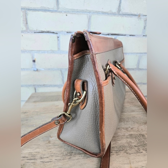 Dooney & Bourke Handbag - Picture 7 of 16